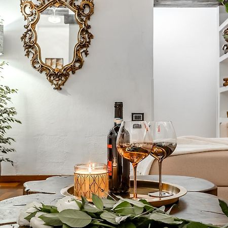 Trevi Fountain Luxury Guest House Рим Екстериор снимка