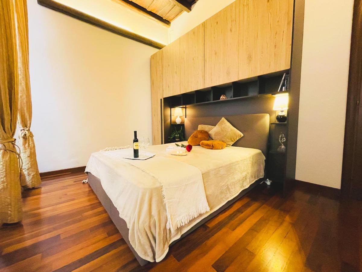 Trevi Fountain Luxury Guest House Рим Екстериор снимка