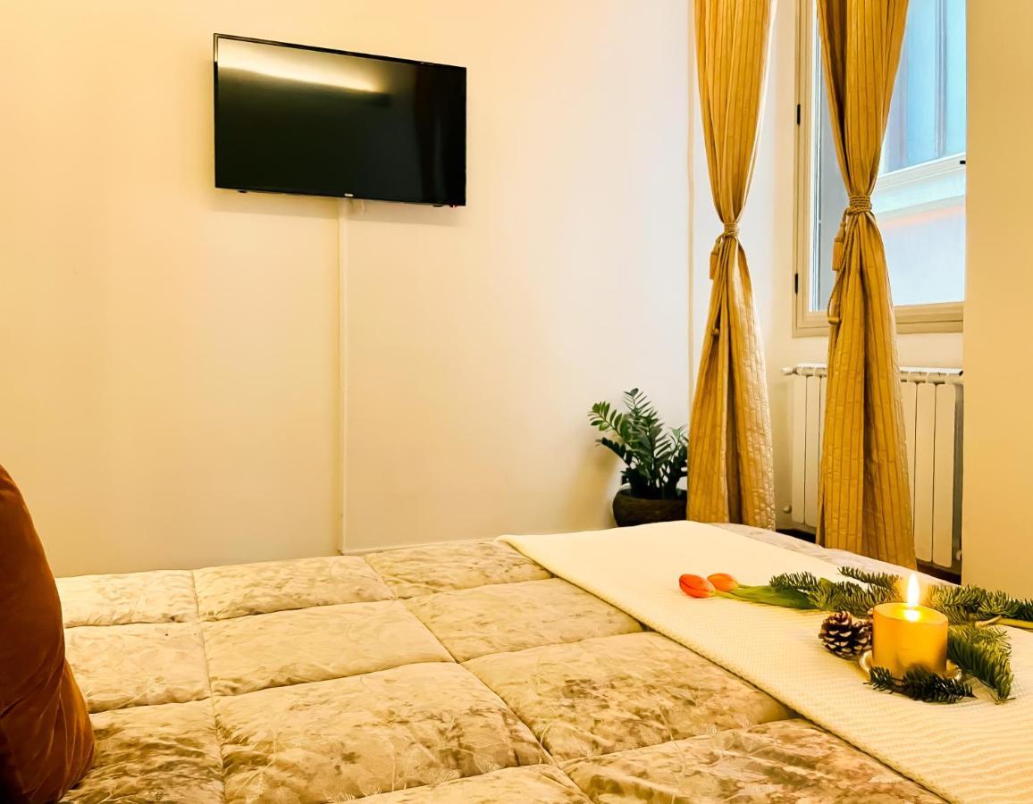 Trevi Fountain Luxury Guest House Рим Екстериор снимка