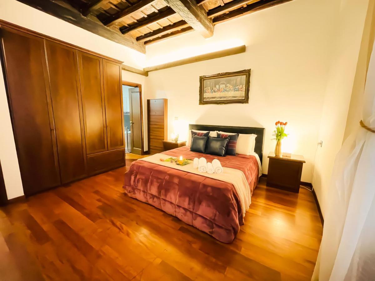 Trevi Fountain Luxury Guest House Рим Екстериор снимка