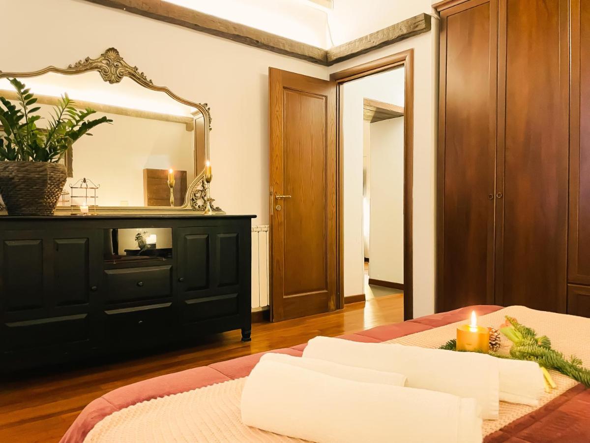 Trevi Fountain Luxury Guest House Рим Екстериор снимка