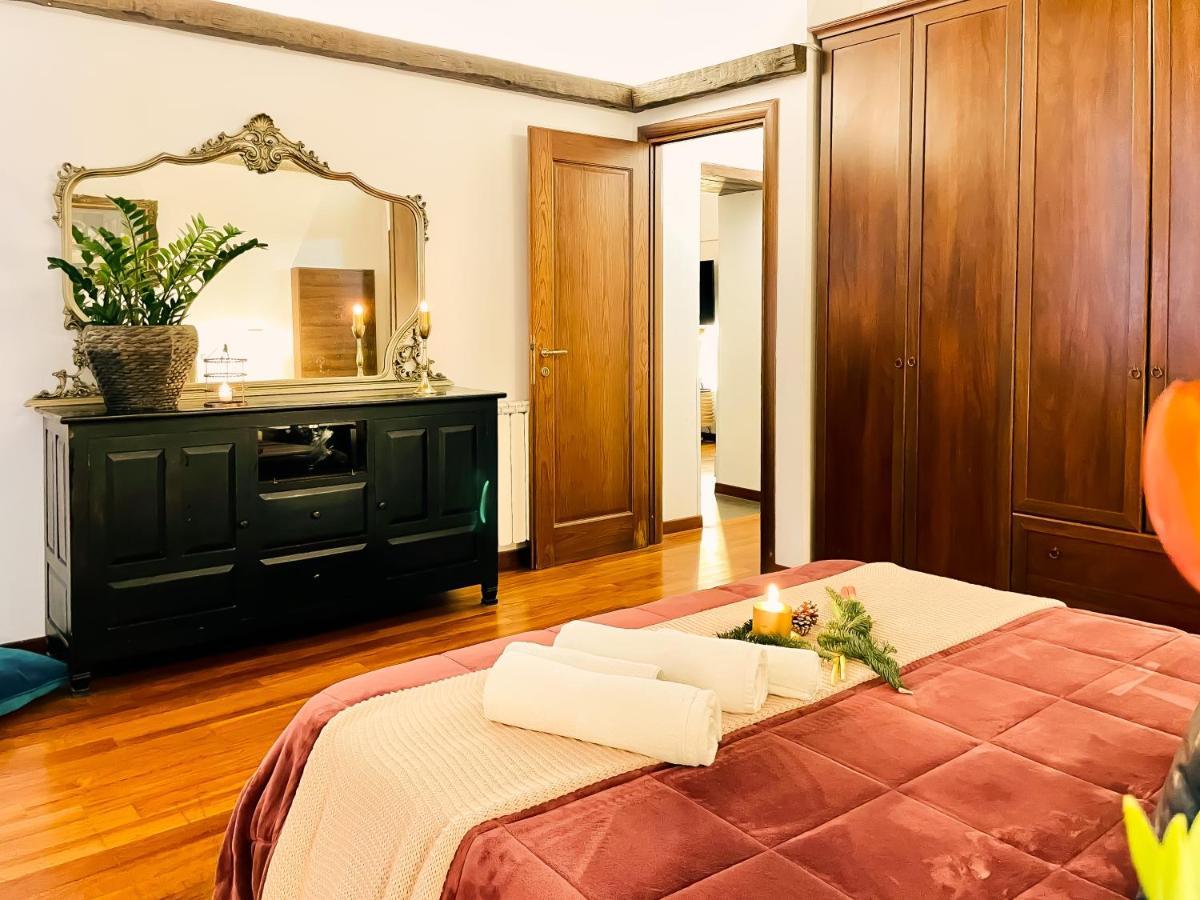 Trevi Fountain Luxury Guest House Рим Екстериор снимка