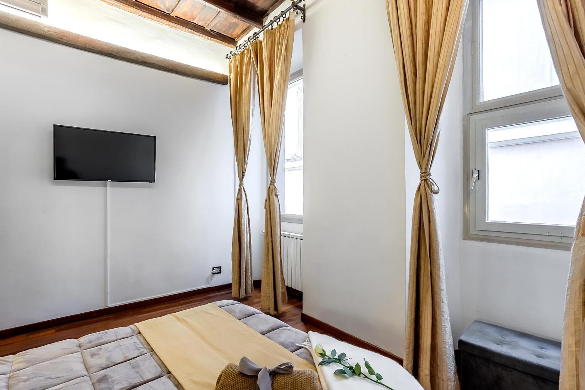 Trevi Fountain Luxury Guest House Рим Екстериор снимка
