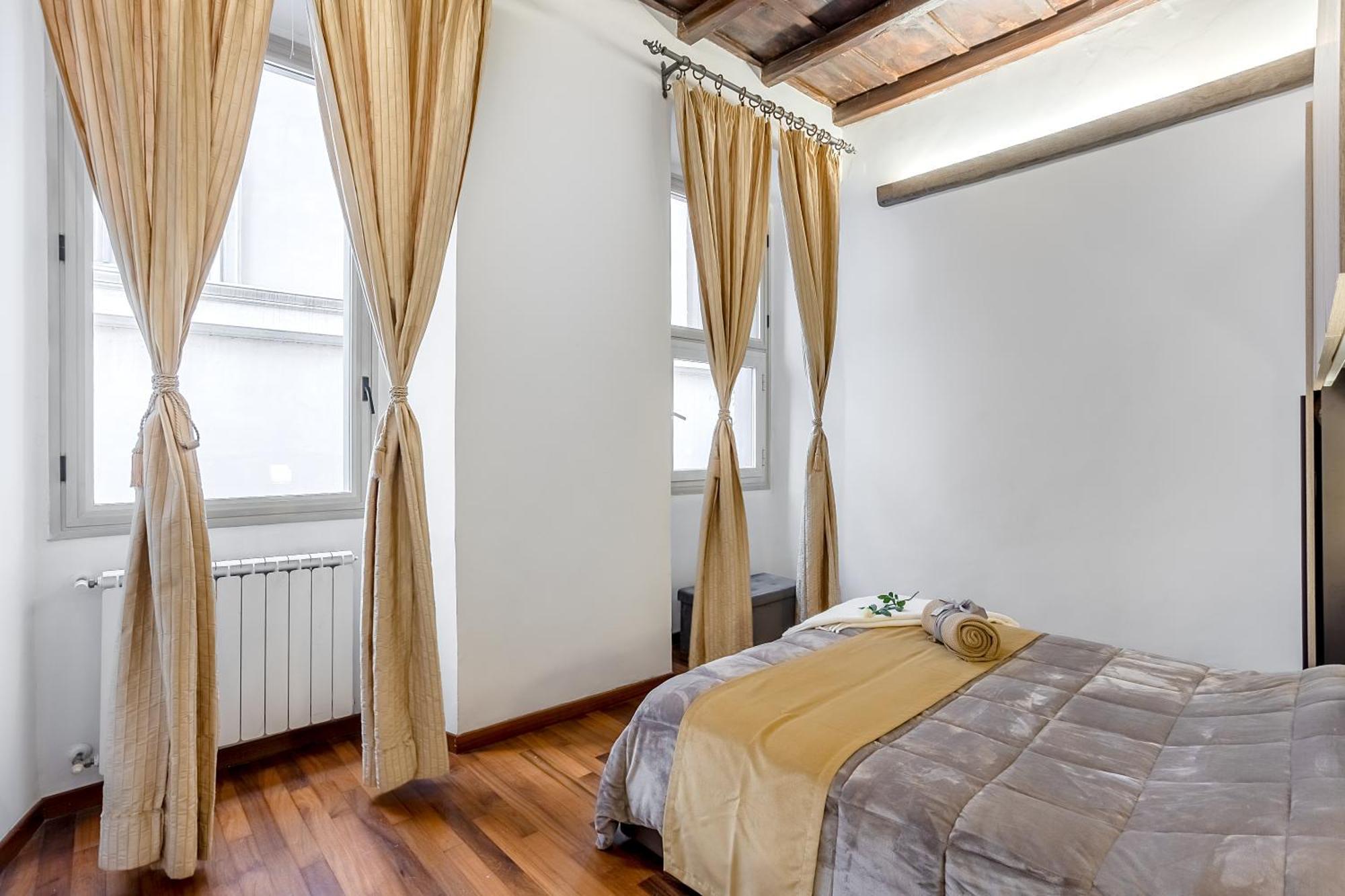 Trevi Fountain Luxury Guest House Рим Екстериор снимка